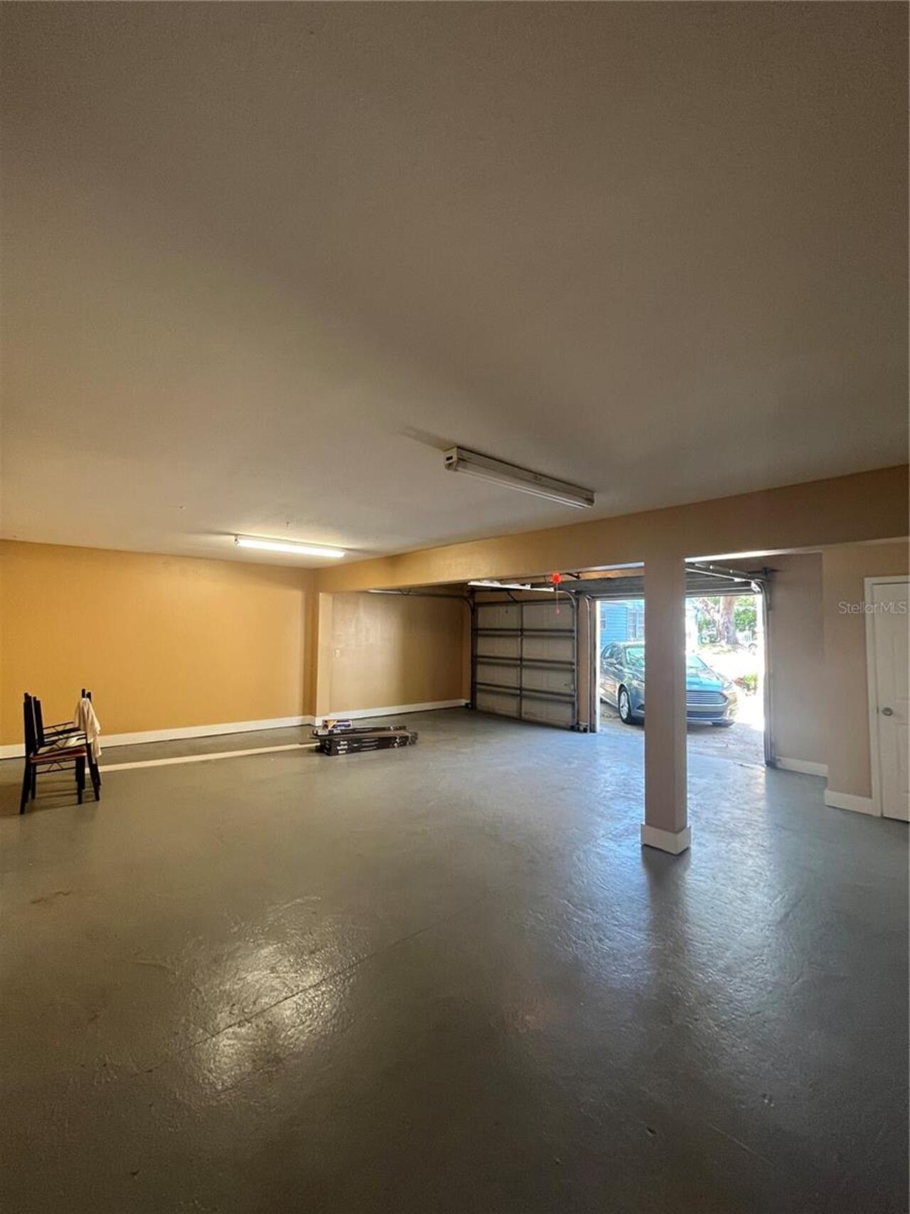 Listing Photo 11