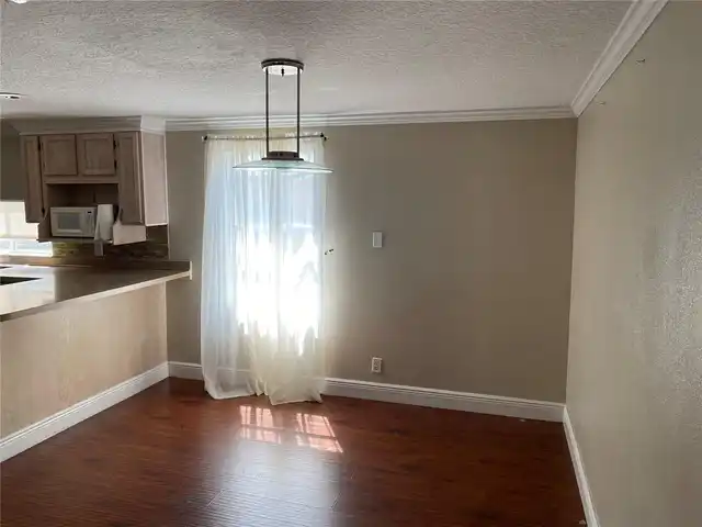 Listing Photo 20