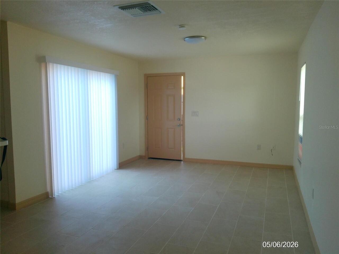 Listing Photo 7