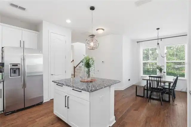 Listing Photo 18
