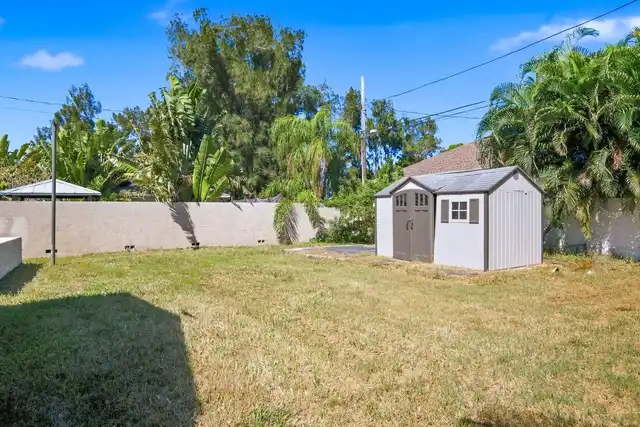 Listing Photo 18