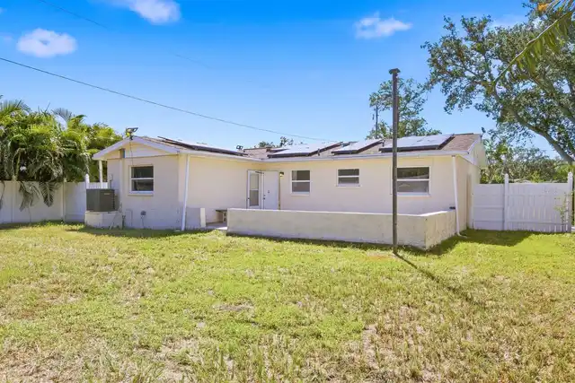 Listing Photo 19