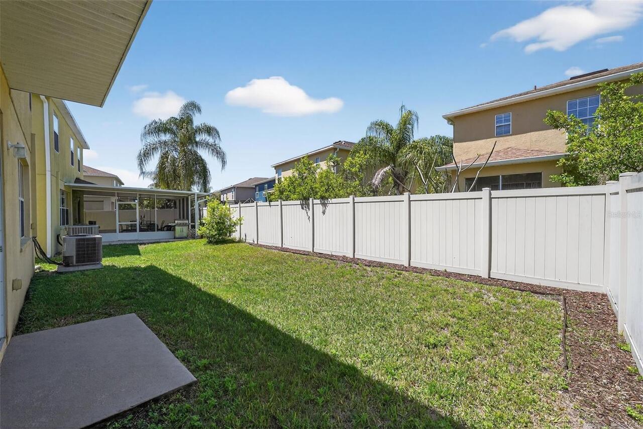 Listing Photo 17
