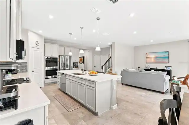Listing Photo 10