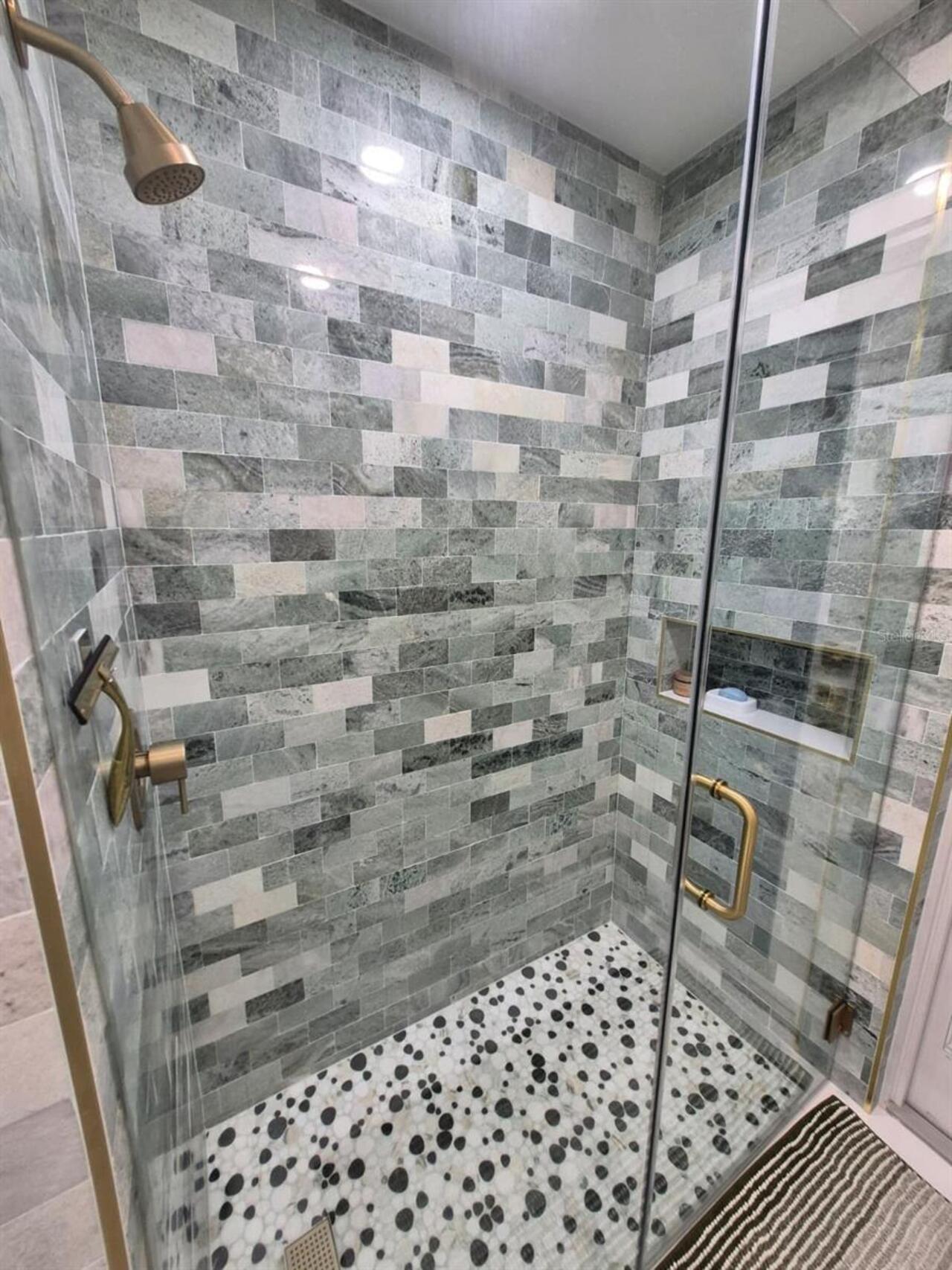 Listing Photo 20