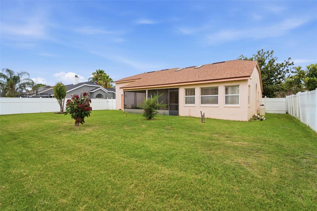 Listing Photo 8