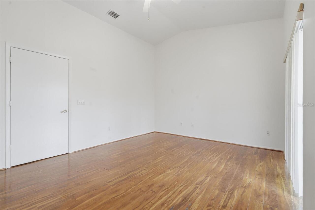 Listing Photo 42