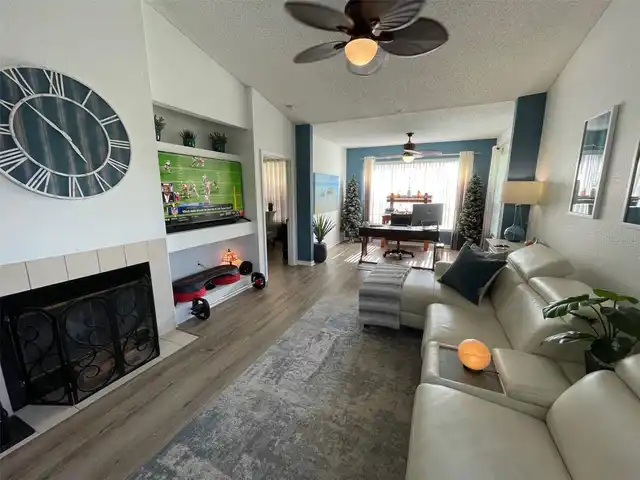 Listing Photo 6