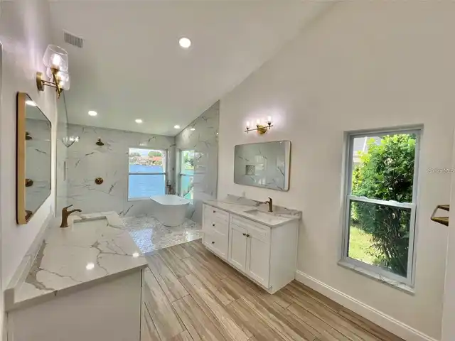 Listing Photo 44