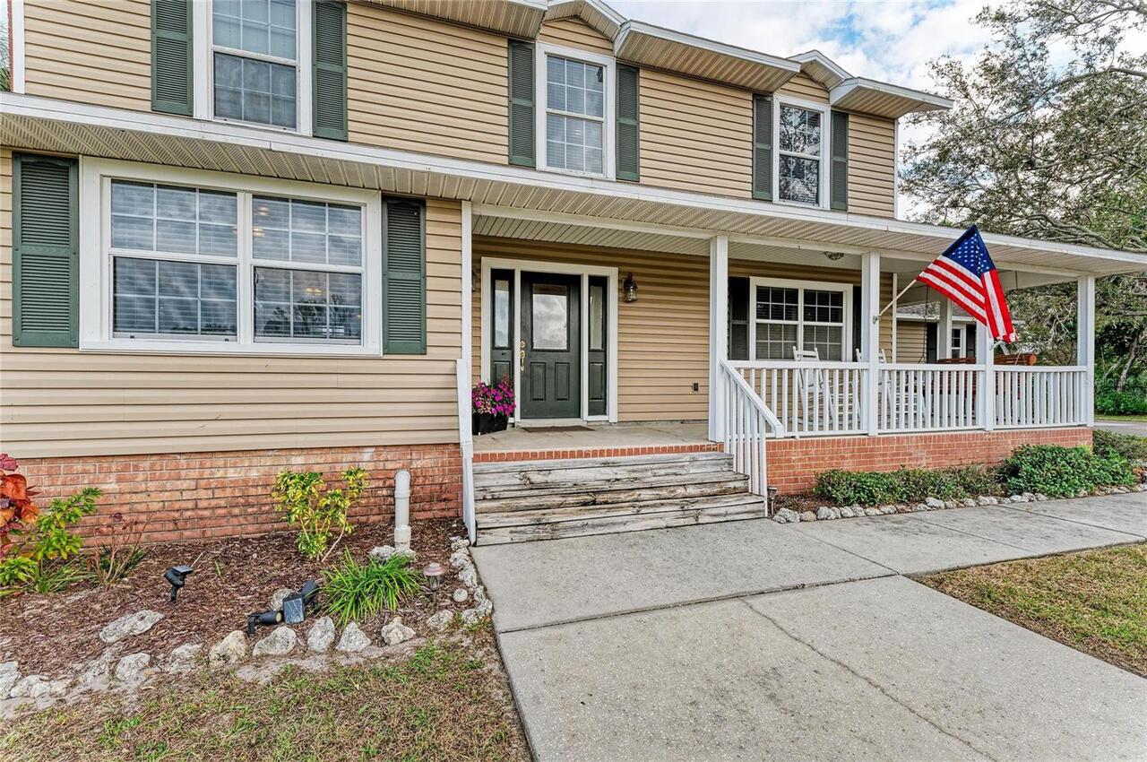Listing Photo 8