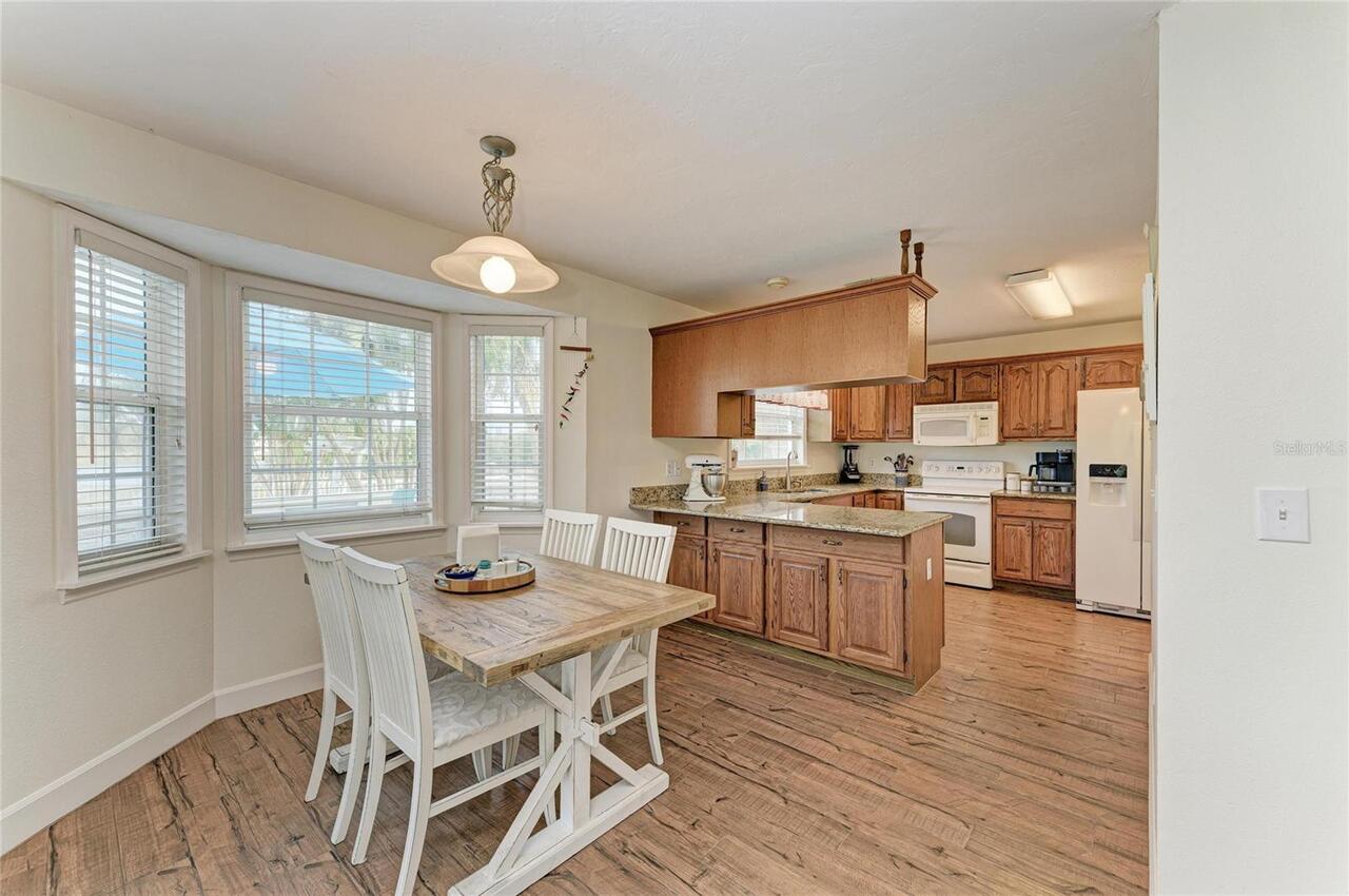 Listing Photo 18