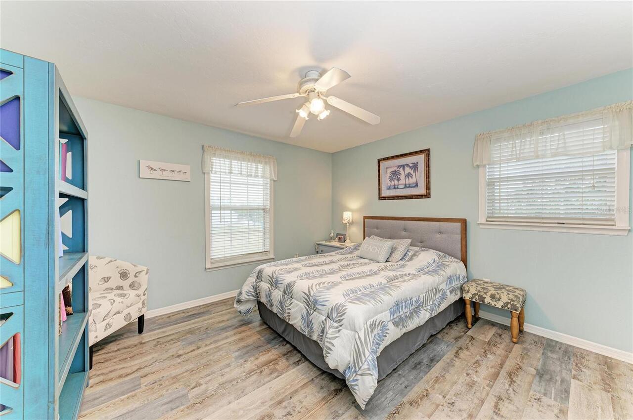 Listing Photo 33