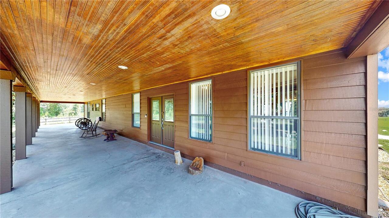 Listing Photo 9