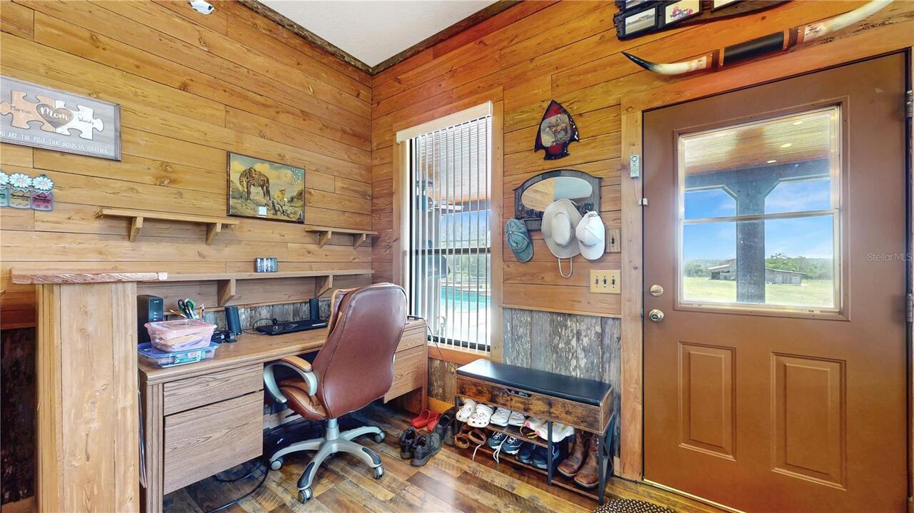 Listing Photo 18