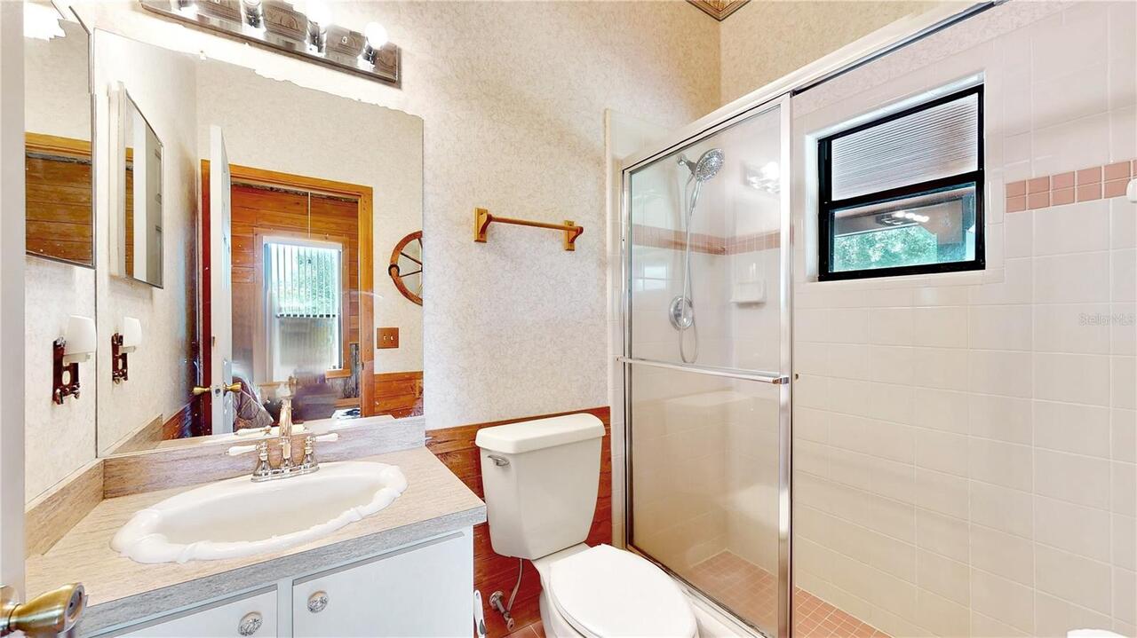 Listing Photo 38