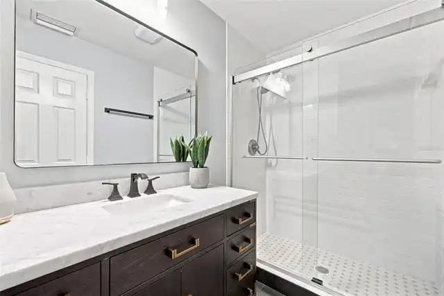 Listing Photo 35