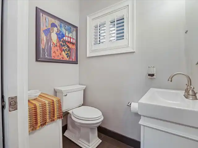 Listing Photo 14