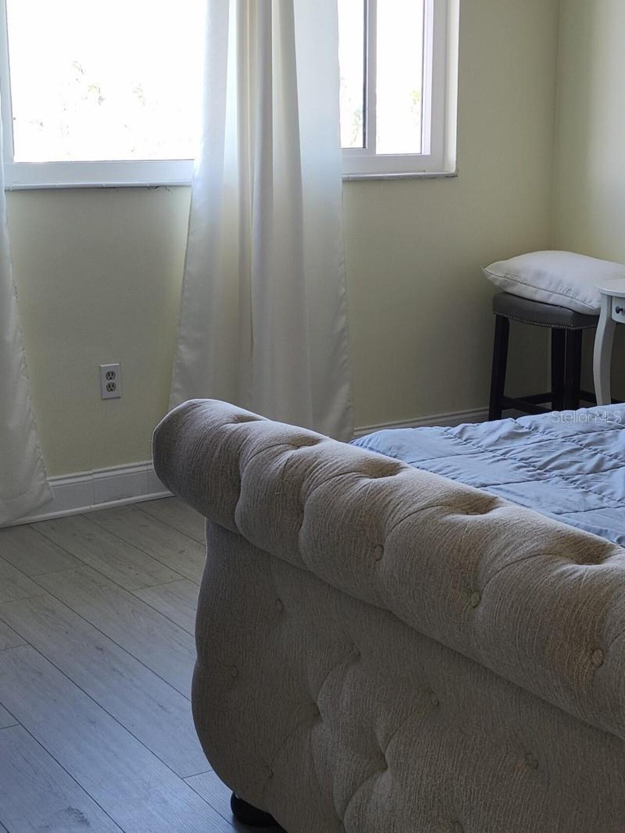 Listing Photo 6