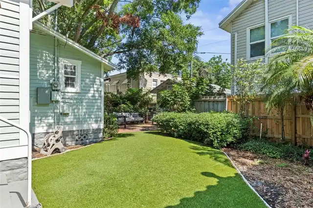 Listing Photo 28