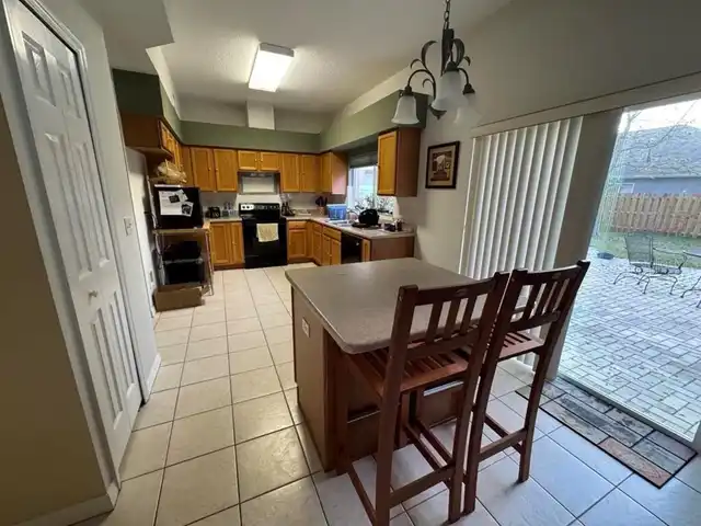 Listing Photo 5