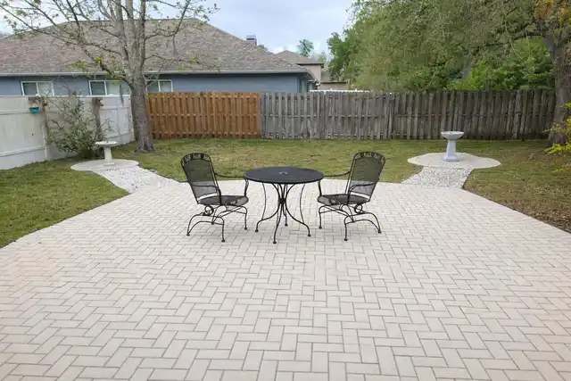Listing Photo 18