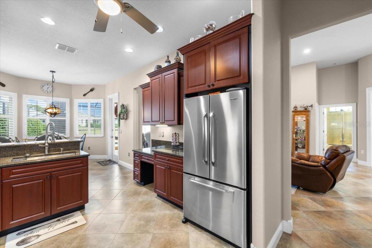 Listing Photo 18