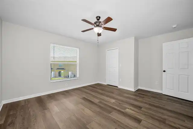 Listing Photo 20