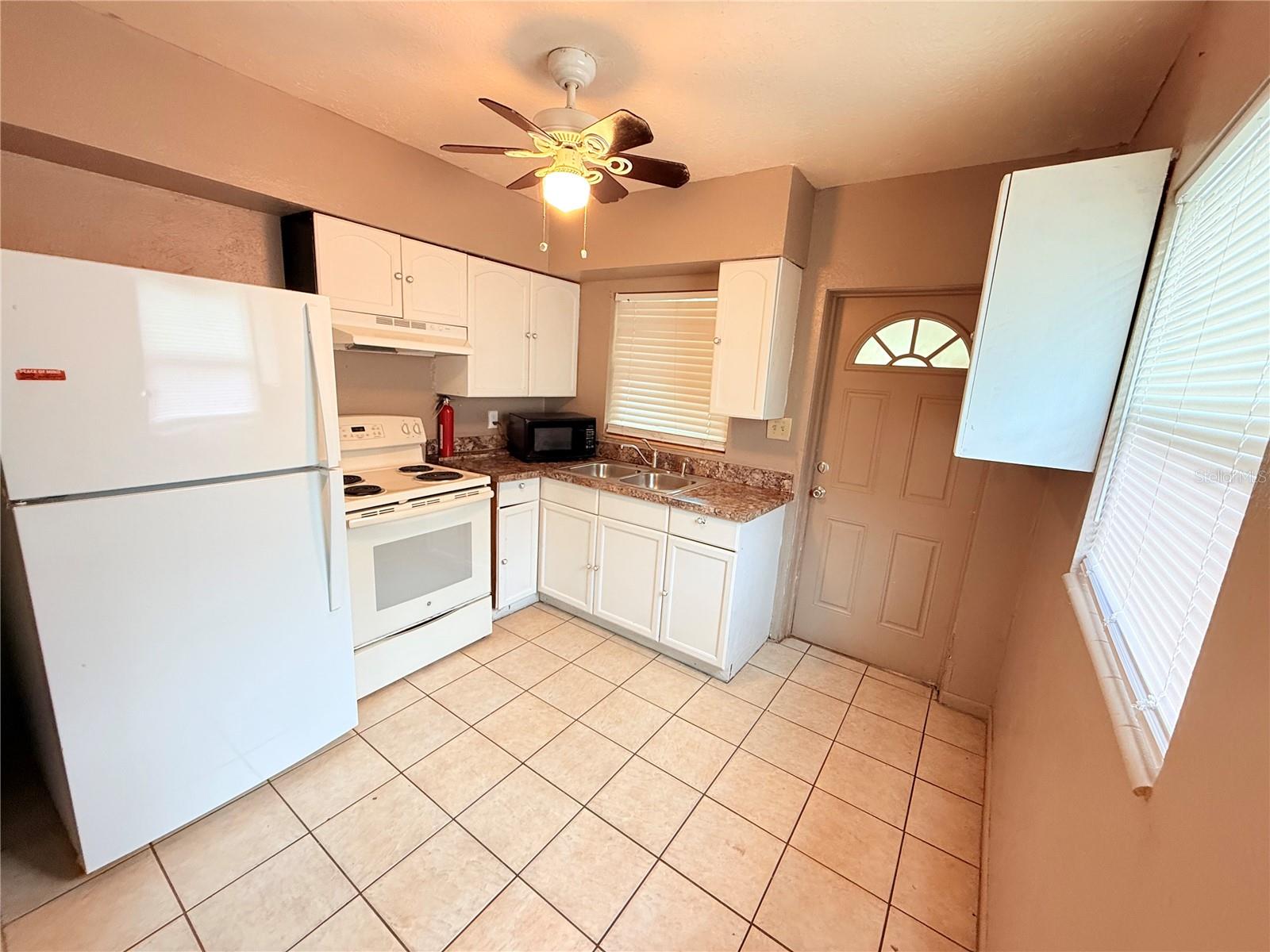 Listing Photo 5