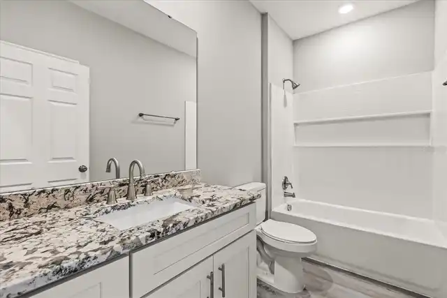 Listing Photo 15