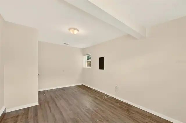Listing Photo 23