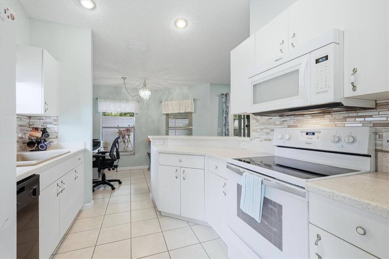 Listing Photo 17