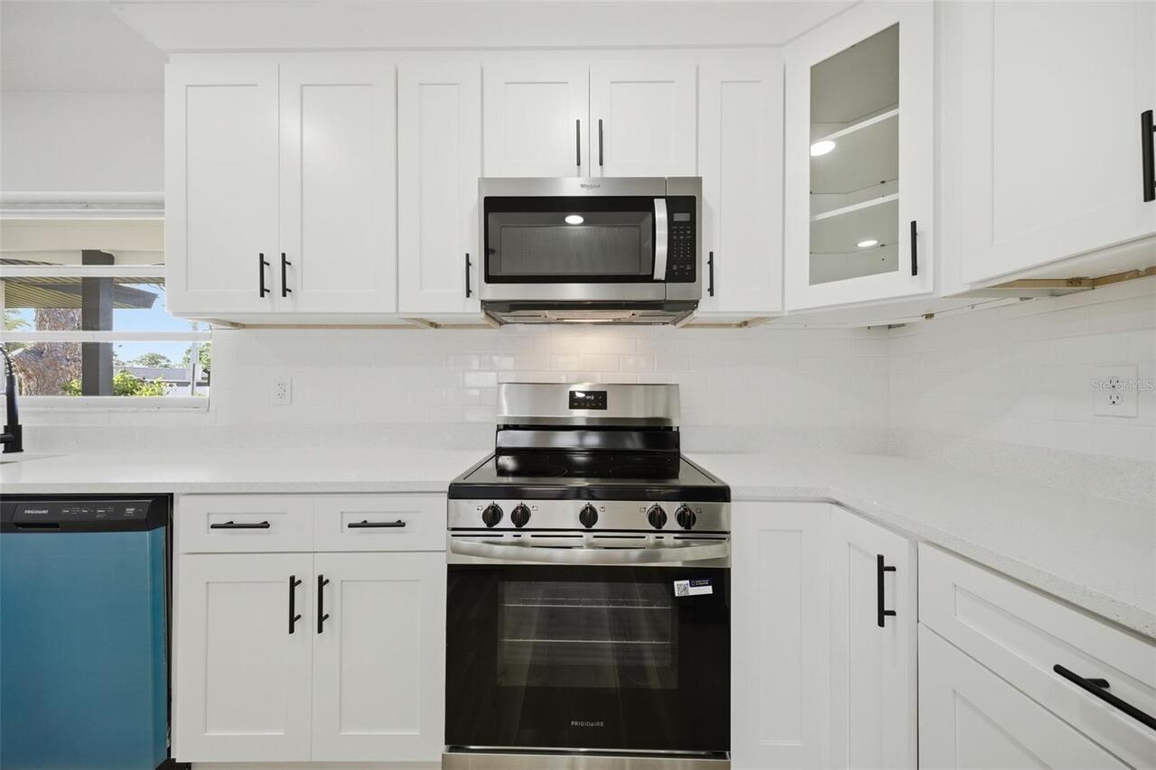 Listing Photo 8