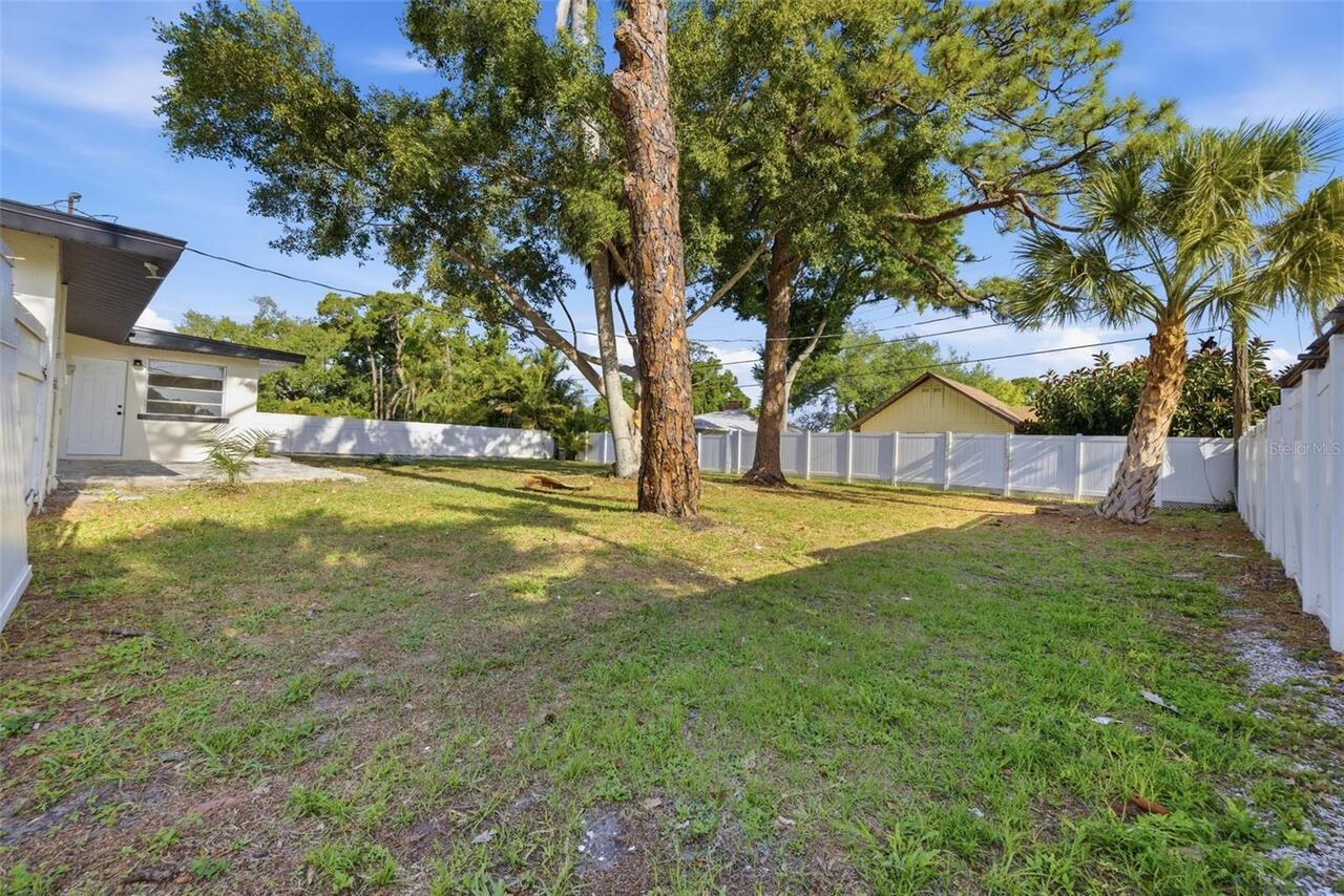 Listing Photo 32