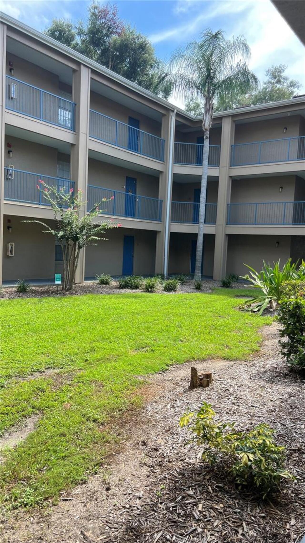 Listing Photo 14