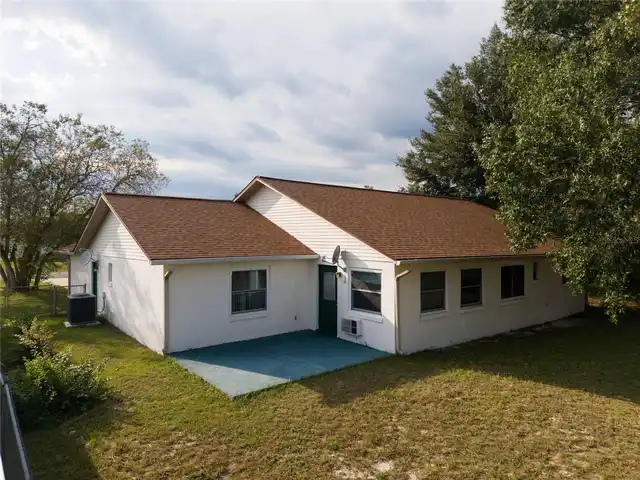 Listing Photo 8