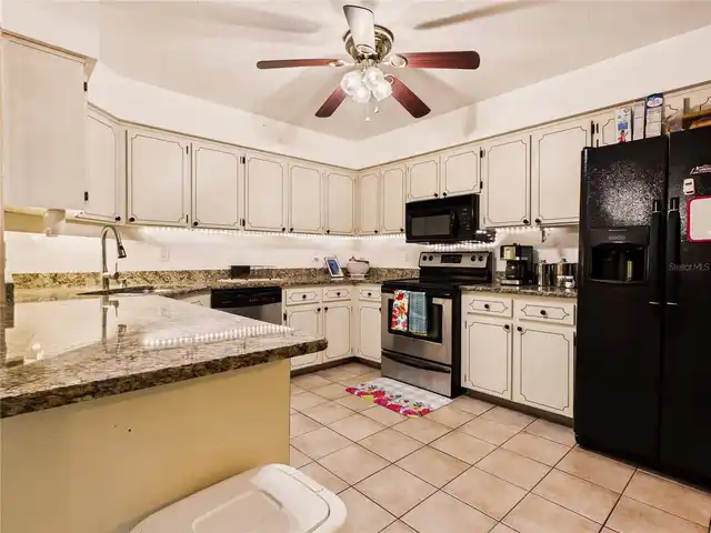 Listing Photo 15