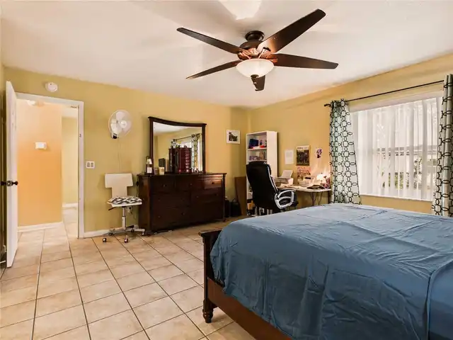 Listing Photo 24