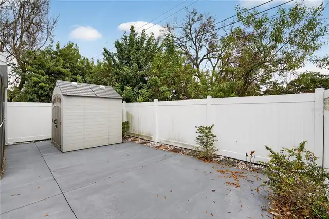 Listing Photo 33