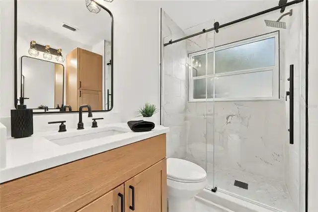 Listing Photo 29