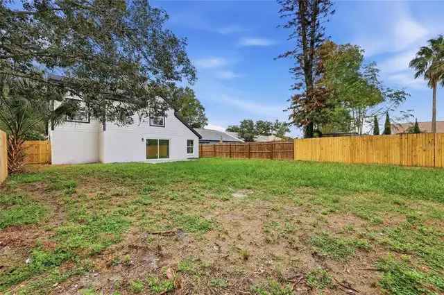 Listing Photo 38