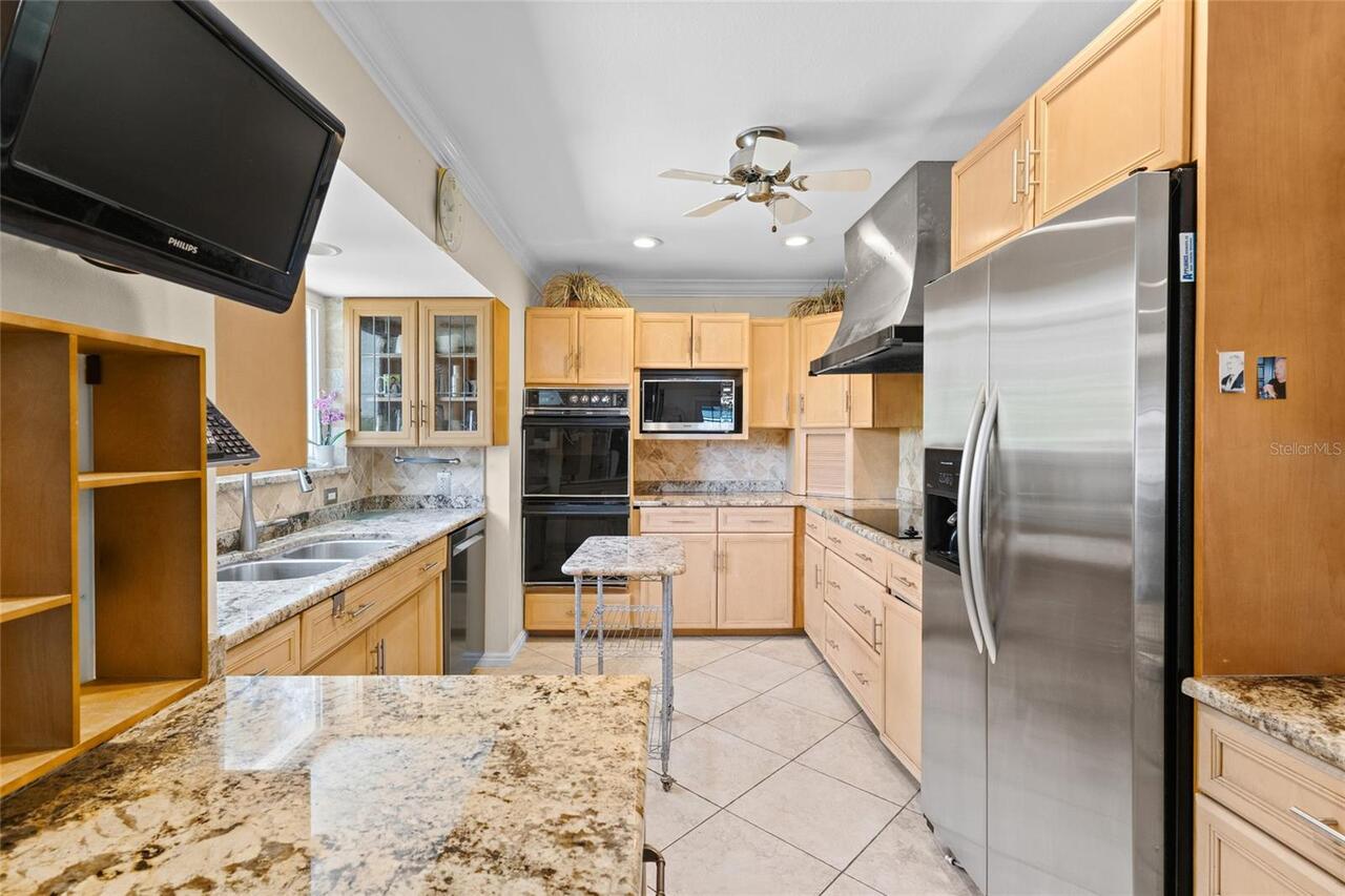 Listing Photo 14