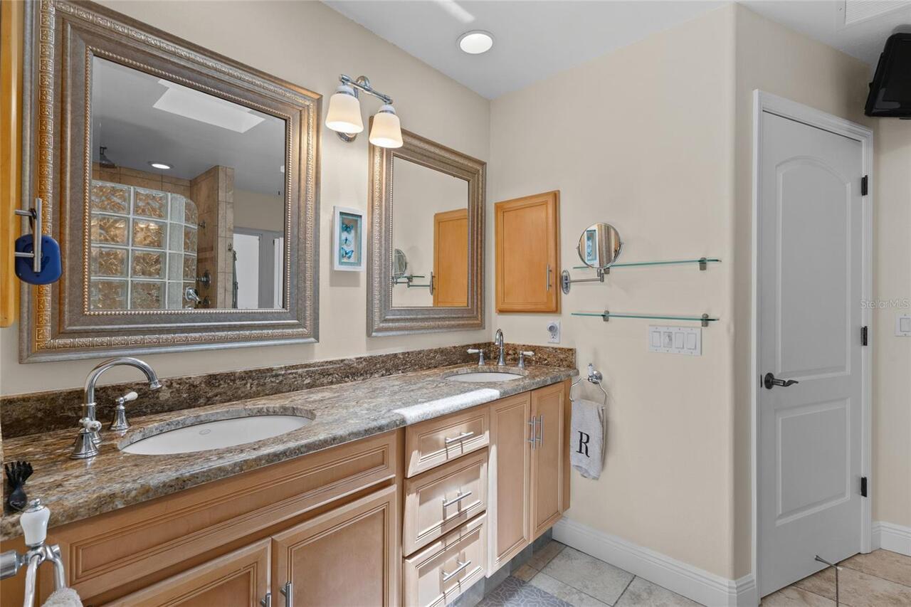 Listing Photo 35