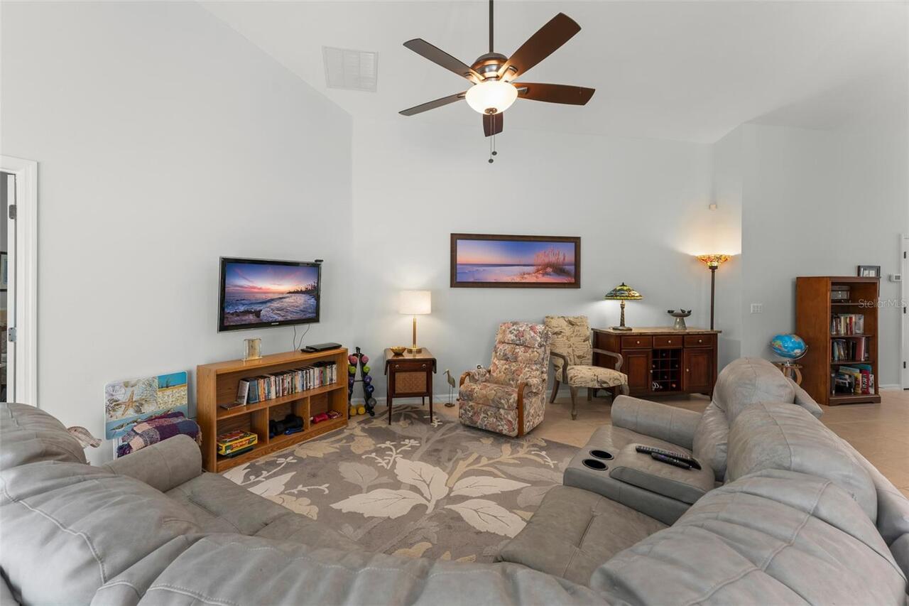 Listing Photo 7