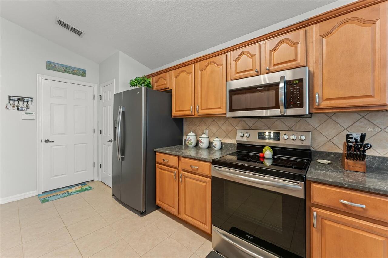 Listing Photo 17