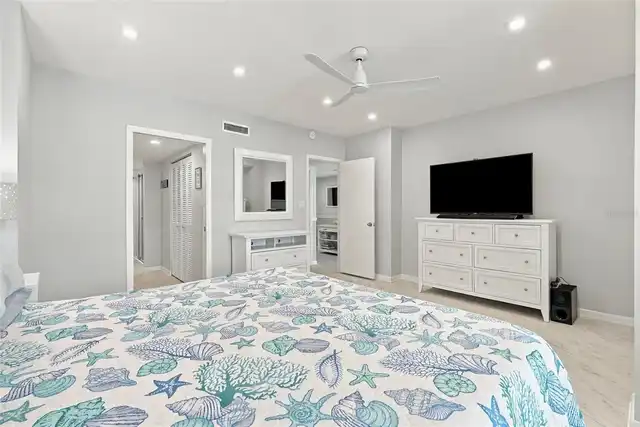 Listing Photo 29