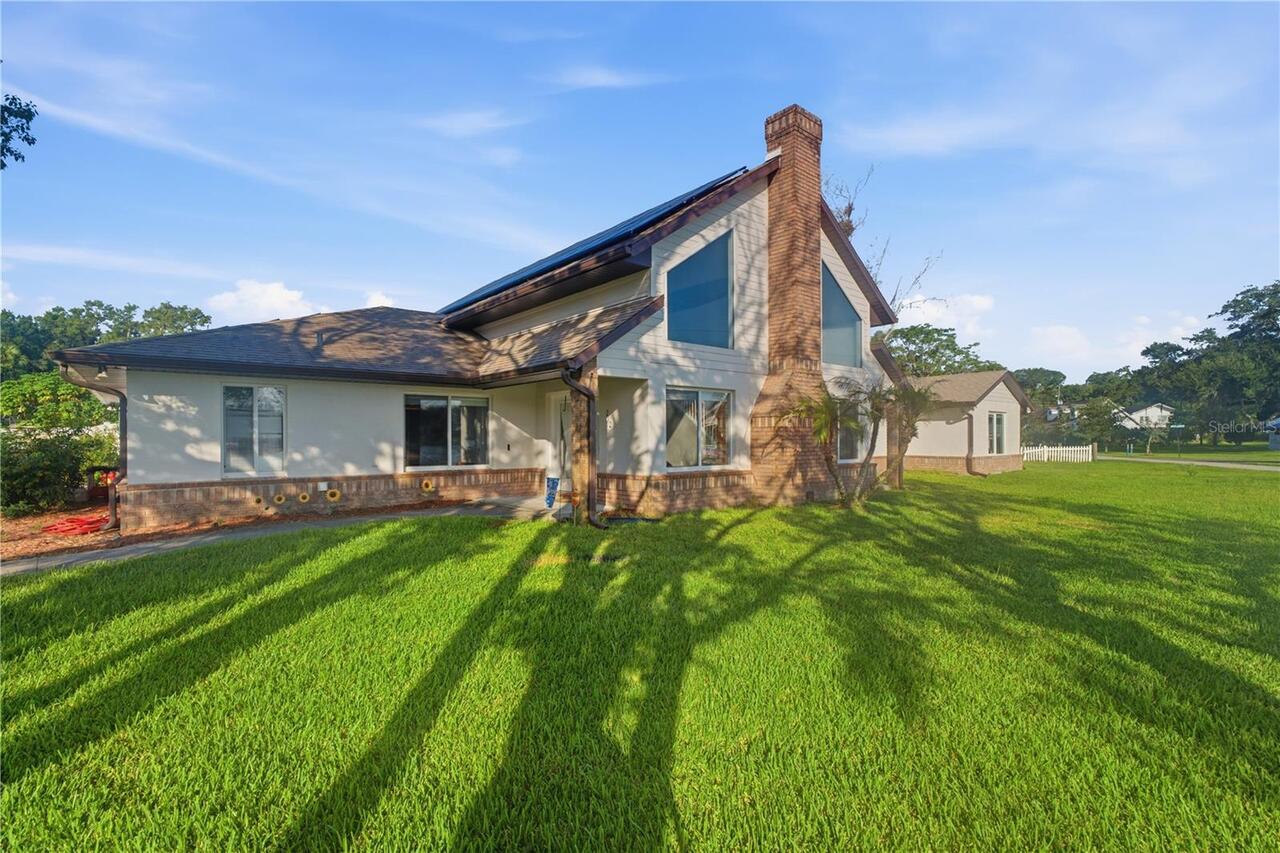 Listing Photo 11