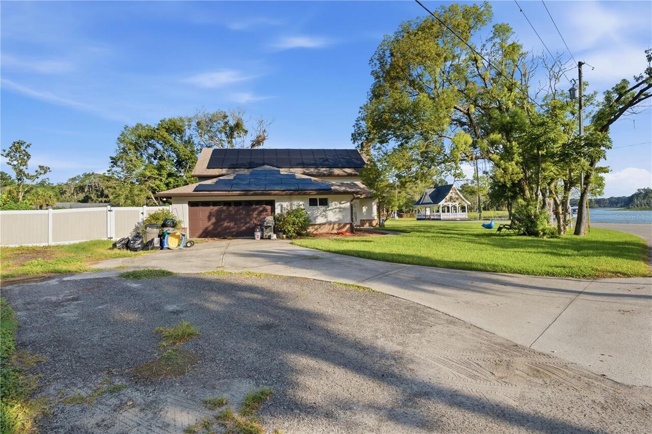 Listing Photo 9