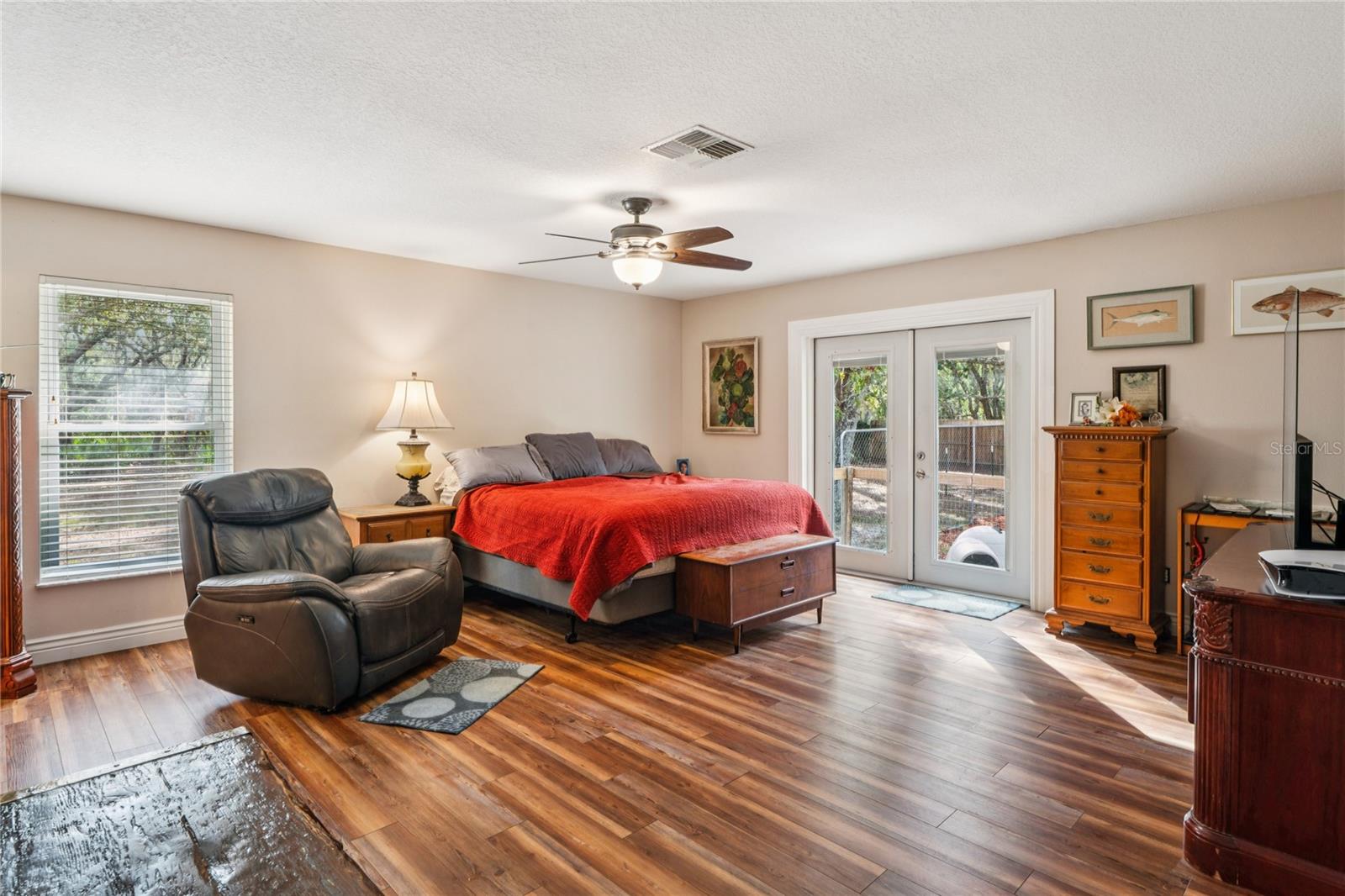 Listing Photo 22