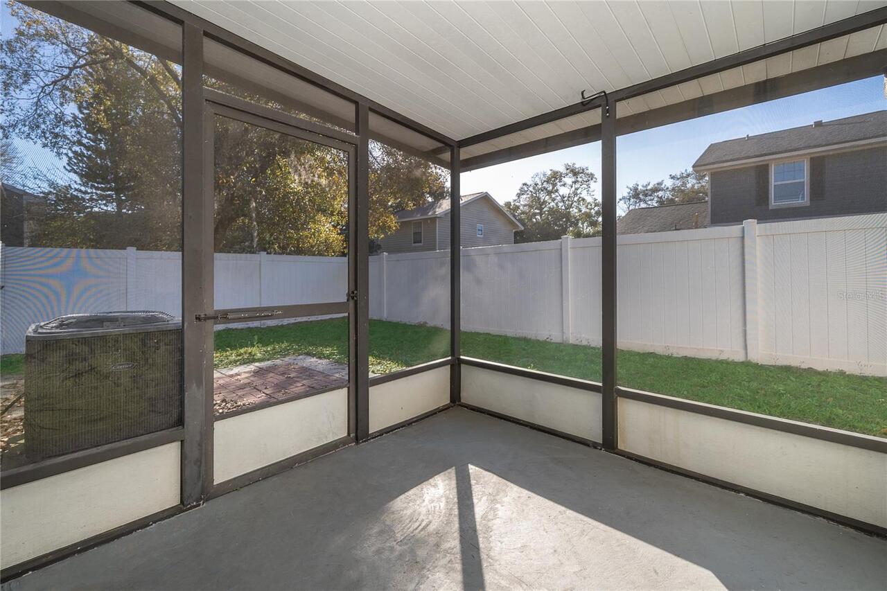 Listing Photo 16