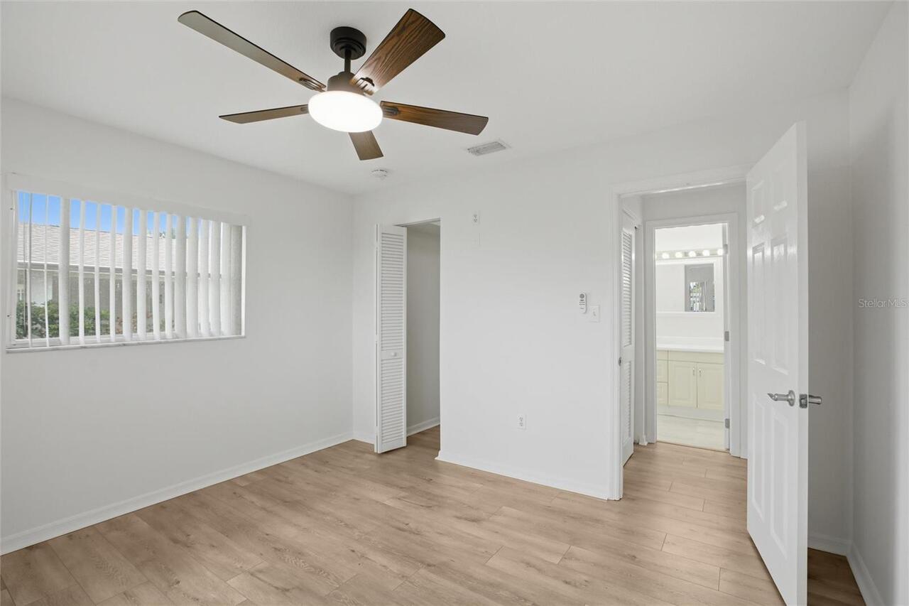 Listing Photo 32